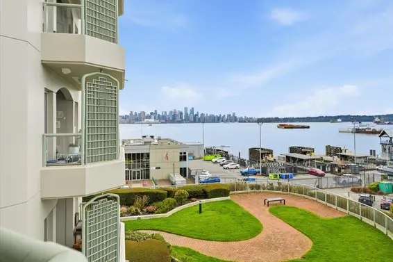 209 168 Chadwick Court, North Vancouver For Sale - image 31