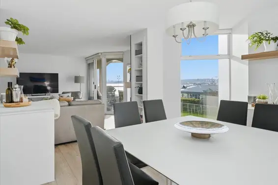 209 168 Chadwick Court, North Vancouver For Sale - image 9