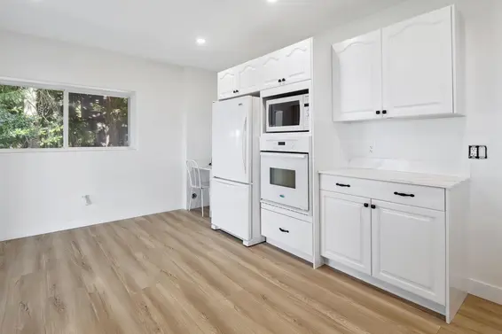 330 Bayview Road, Lions Bay For Sale - image 11