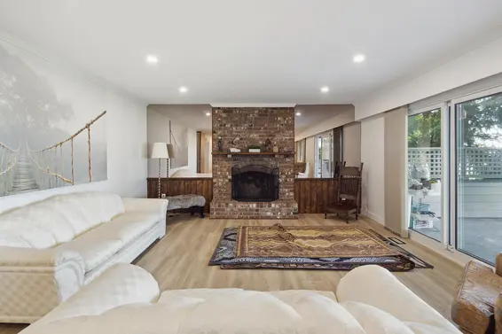 330 Bayview Road, Lions Bay For Sale - image 7