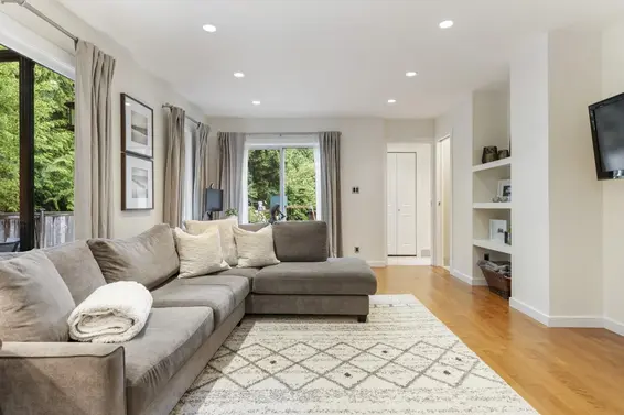 4700 Underwood Avenue, North Vancouver For Sale - image 13