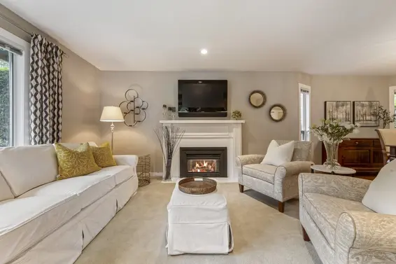 4700 Underwood Avenue, North Vancouver For Sale - image 4