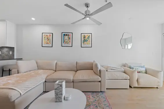 414 332 Lonsdale Avenue, North Vancouver For Sale - image 10