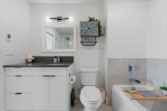 414 332 Lonsdale Avenue, North Vancouver For Sale - image 20