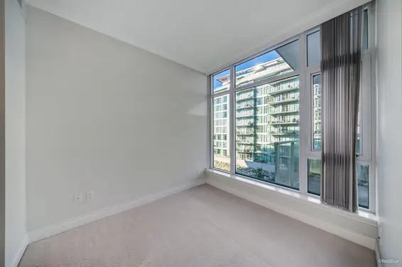305 185 Victory Ship Way, North Vancouver For Sale - image 13
