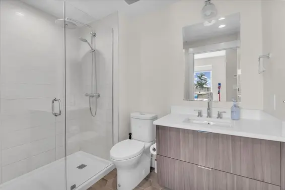 211 1496 Charlotte Road, North Vancouver For Sale - image 18