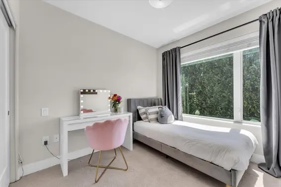 211 1496 Charlotte Road, North Vancouver For Sale - image 19