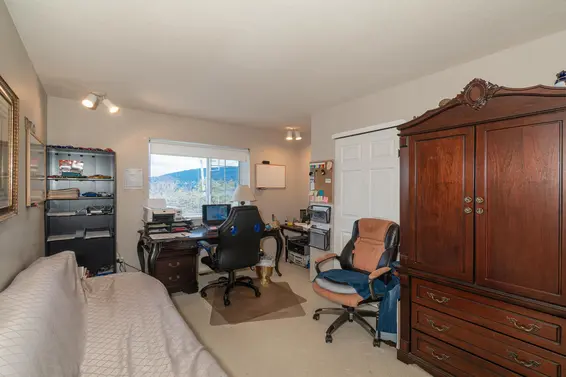 100 East Kensington Road, North Vancouver For Sale - image 15