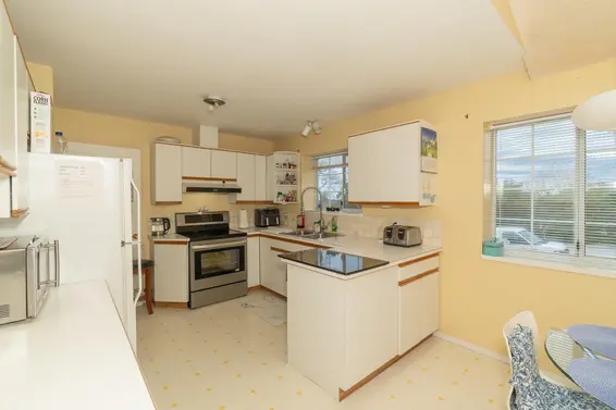 100 East Kensington Road, North Vancouver For Sale - image 7