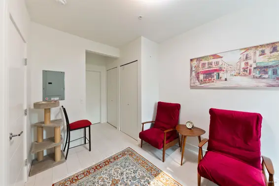 205 733 West 3rd Street, North Vancouver For Sale - image 17