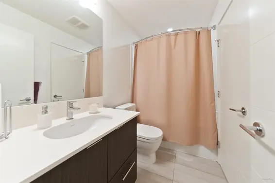 205 733 West 3rd Street, North Vancouver For Sale - image 18
