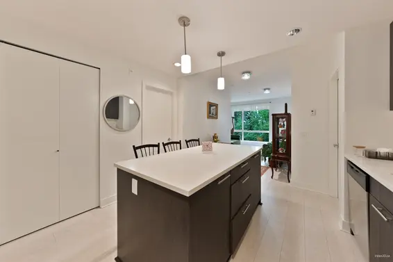 205 733 West 3rd Street, North Vancouver For Sale - image 9