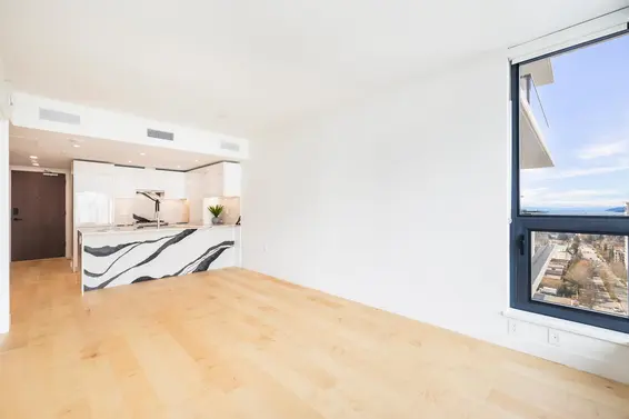 1307 135 East 13th Street, North Vancouver For Sale - image 6