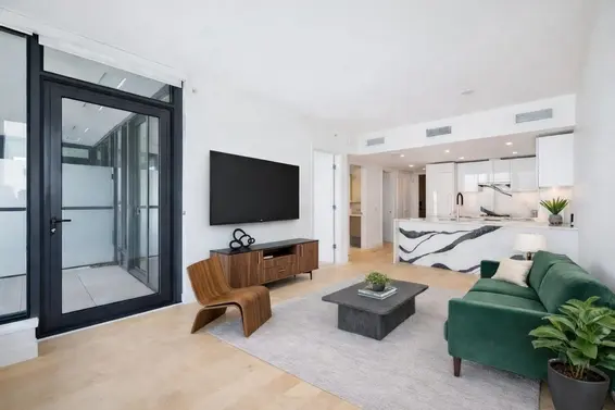 1307 135 East 13th Street, North Vancouver For Sale - image 7