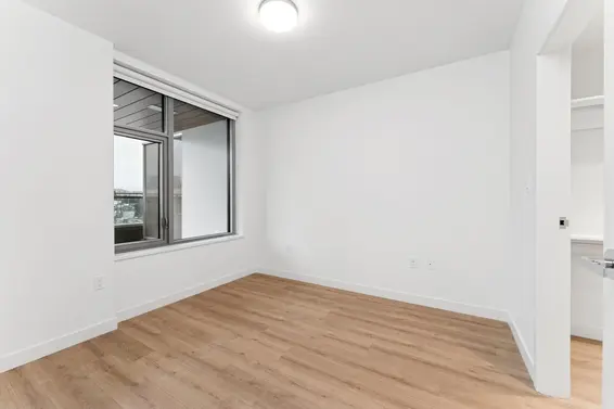 317 755 Harbourside Drive, North Vancouver For Sale - image 13