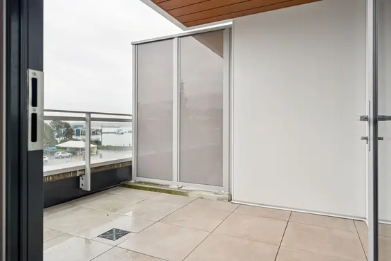 317 755 Harbourside Drive, North Vancouver For Sale - image 23