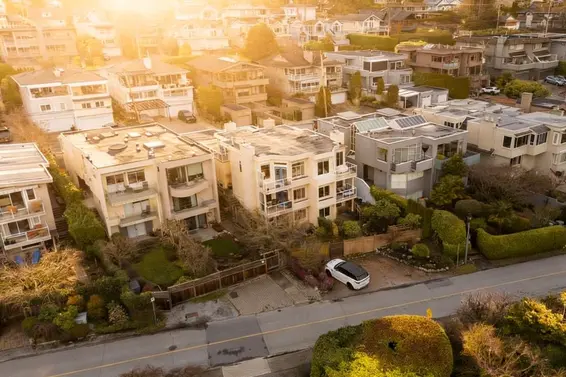 2333 Bellevue Avenue, West Vancouver For Sale - image 22