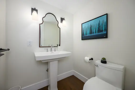 5544 Woodchuck Place, North Vancouver For Sale - image 27