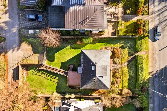 1531 Inglewood Avenue, West Vancouver For Sale - image 29