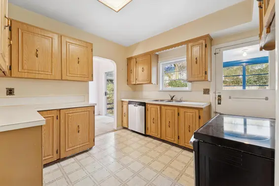 1531 Inglewood Avenue, West Vancouver For Sale - image 6