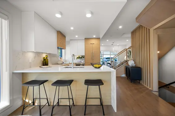 3218 Highland Boulevard, North Vancouver For Sale - image 2