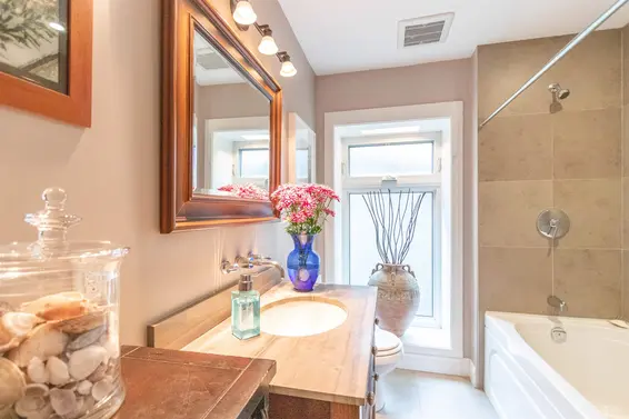 2588 Panorama Drive, North Vancouver For Sale - image 21