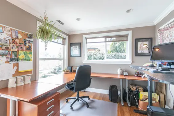 2588 Panorama Drive, North Vancouver For Sale - image 22