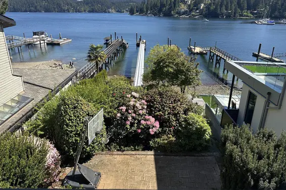 2588 Panorama Drive, North Vancouver For Sale - image 3