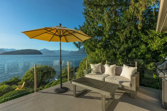 8665 Lawrence Way, West Vancouver For Sale - image 32