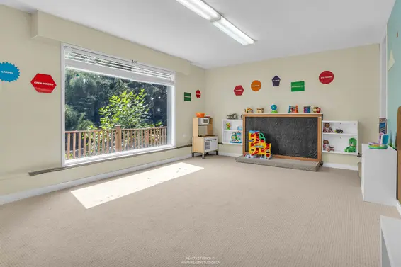 694 Keith Road, West Vancouver For Sale - image 21