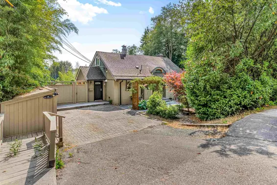 694 Keith Road, West Vancouver For Sale - image 37