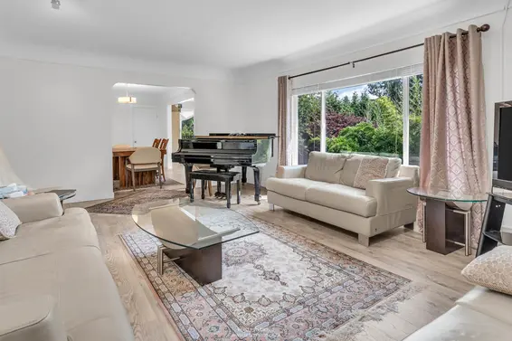 694 Keith Road, West Vancouver For Sale - image 4