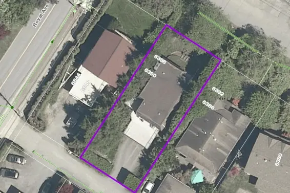 6388 Douglas Street, West Vancouver
