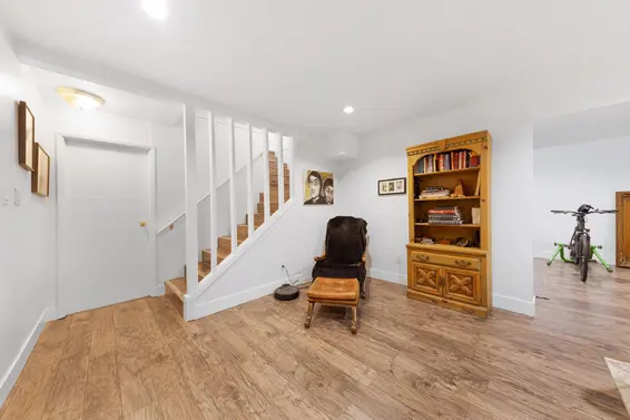 5446 Cliffridge Avenue, North Vancouver For Sale - image 27