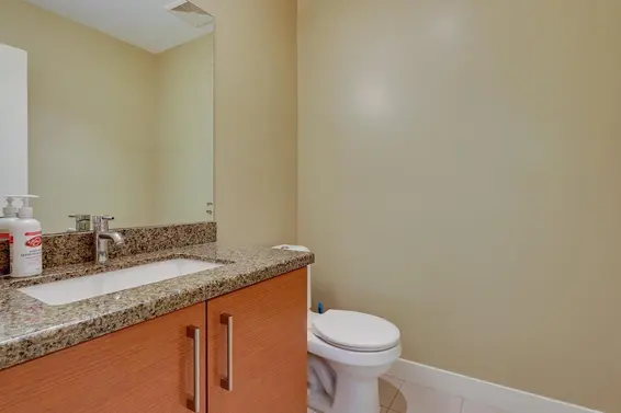 177 West Queens Road, North Vancouver For Sale - image 10