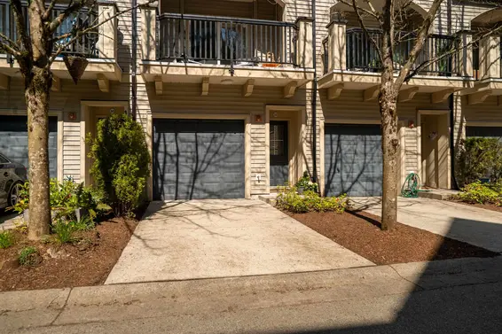 32 550 Browning Place, North Vancouver For Sale - image 2