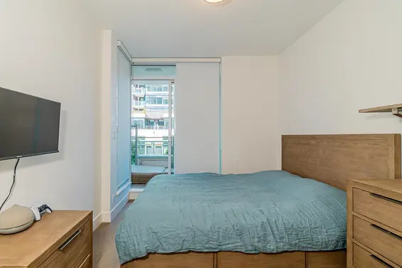 2025 Curling Road, North Vancouver For Sale - image 37