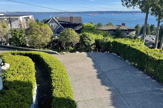 2627 Ottawa Avenue, West Vancouver For Sale - image 40