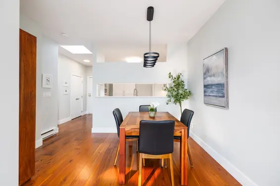404 121 West 29th Street, North Vancouver For Sale - image 11