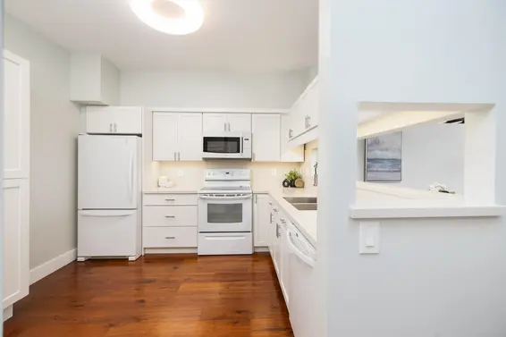 404 121 West 29th Street, North Vancouver For Sale - image 13