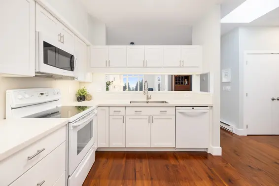 404 121 West 29th Street, North Vancouver For Sale - image 15