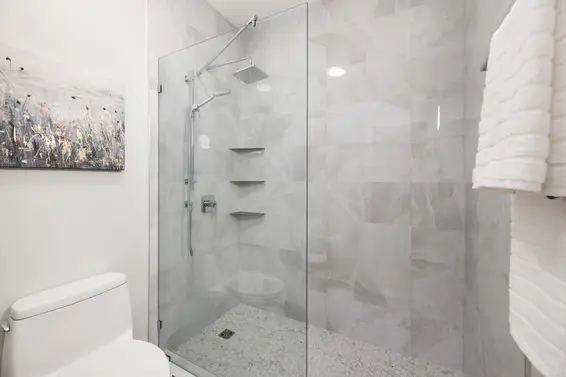 404 121 West 29th Street, North Vancouver For Sale - image 17