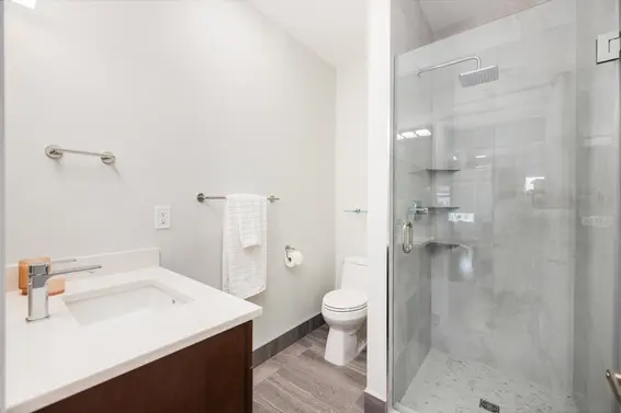 404 121 West 29th Street, North Vancouver For Sale - image 21