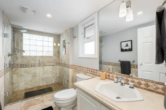 4629 Caulfeild Drive, West Vancouver For Sale - image 22