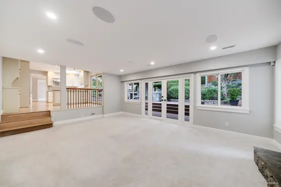 4629 Caulfeild Drive, West Vancouver For Sale - image 29