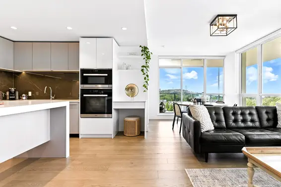 1205 1632 Lions Gate Lane, North Vancouver For Sale - image 2