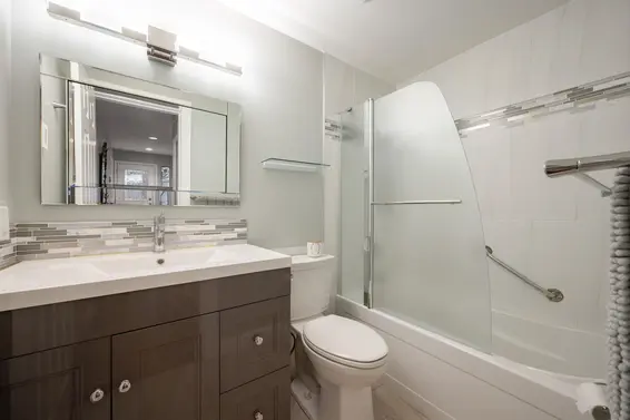 12 229 East 8th Street, North Vancouver For Sale - image 24