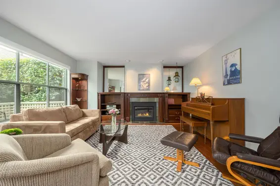 12 229 East 8th Street, North Vancouver For Sale - image 5
