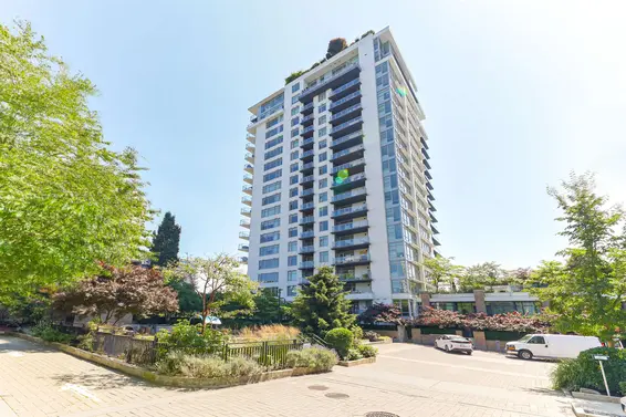 301 158 West 13th Street, North Vancouver For Sale - image 2