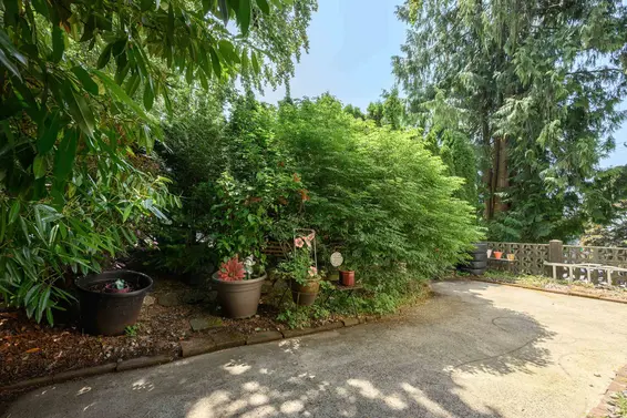 110 175 East 4th Street, North Vancouver For Sale - image 8